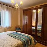 Mirabuenos Apartment